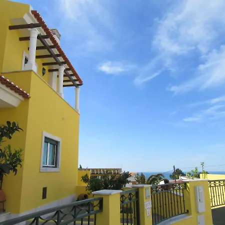 Maria Inês House 3*