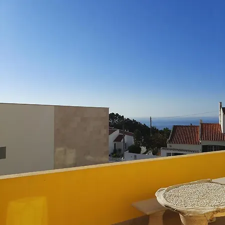 Maria Inês House 3*