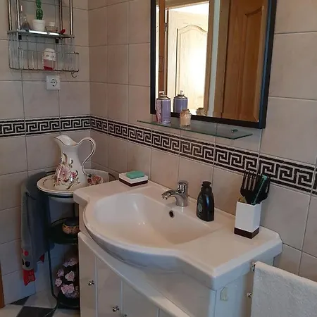 Maria Inês House Nazaré