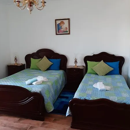 Casa de hóspedes Maria Inês House Nazaré