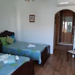 Maria Ines House Guest house