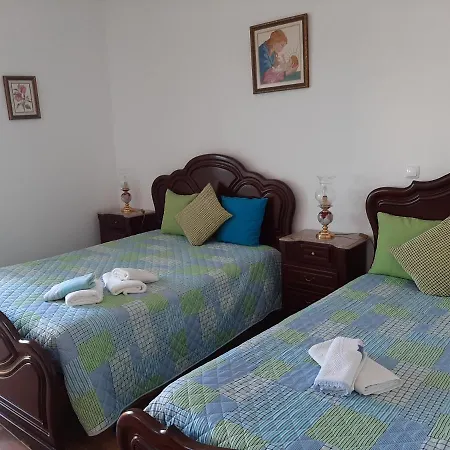 Maria Ines House * נאזרה