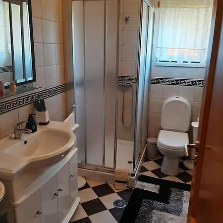 Maria Inês House 3*