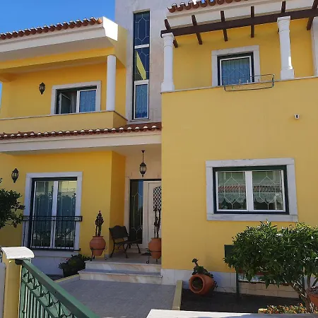Maria Ines House Guest house *