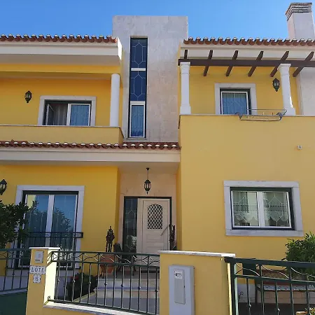 בית הארחה Maria Ines House