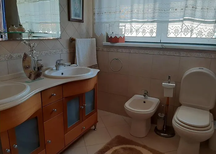 Maria Inês House 3* Nazaré